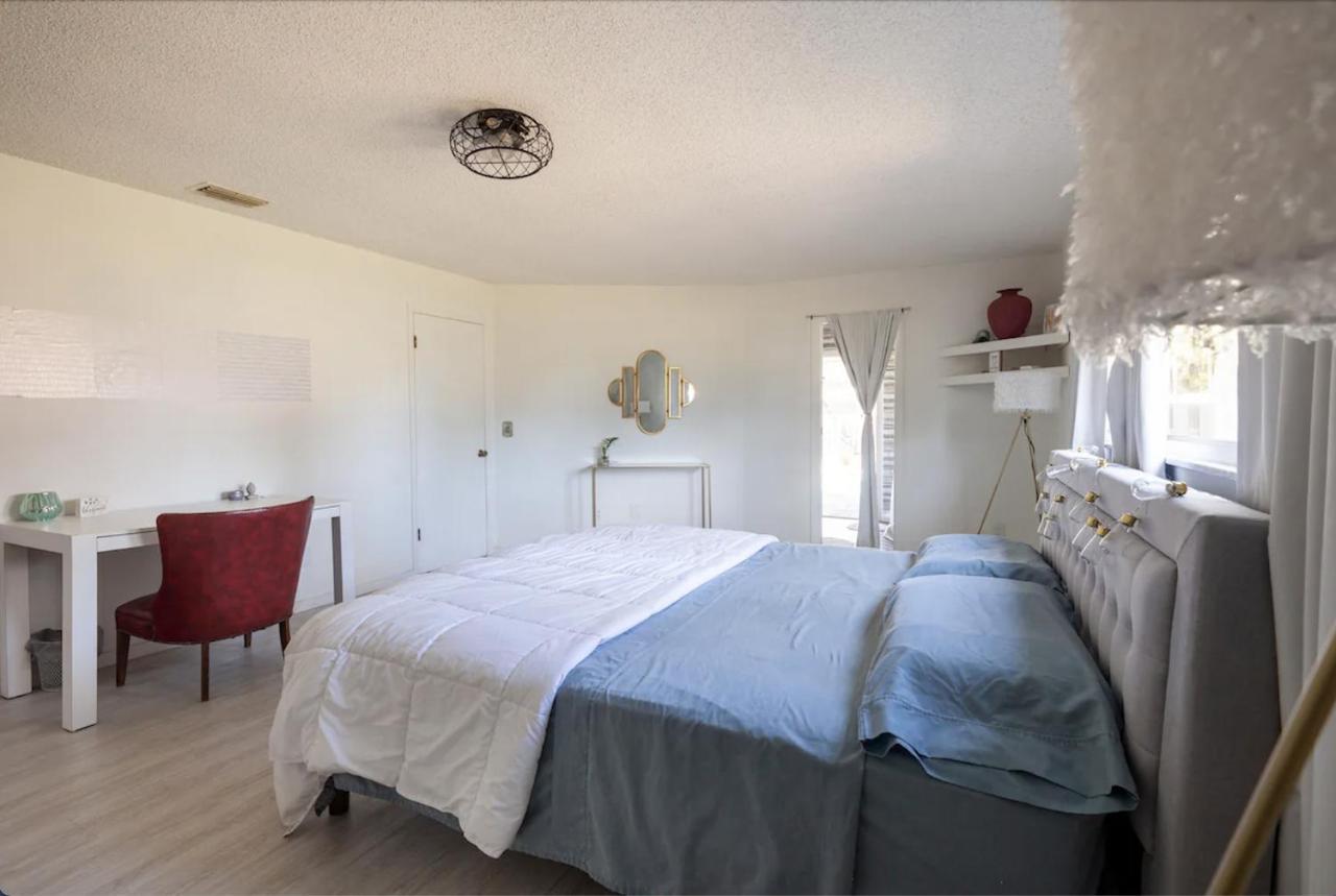 Serenity Studio Hotel Fort Pierce Exterior foto